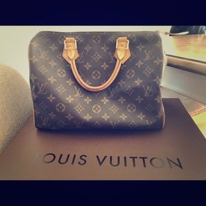 Authentic Louis Vuitton speedy 30